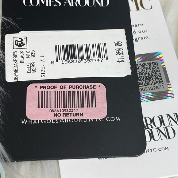 Louis Vuitton Vernis Alma PM in Noir - Picture 3 of 12